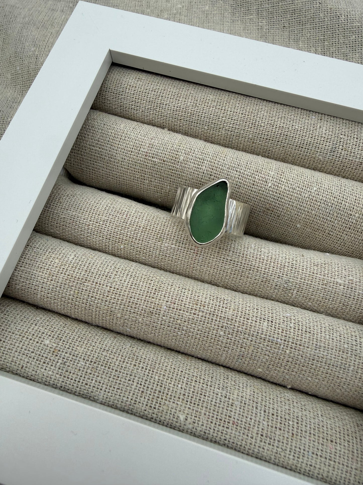 Emerald bark texture ring