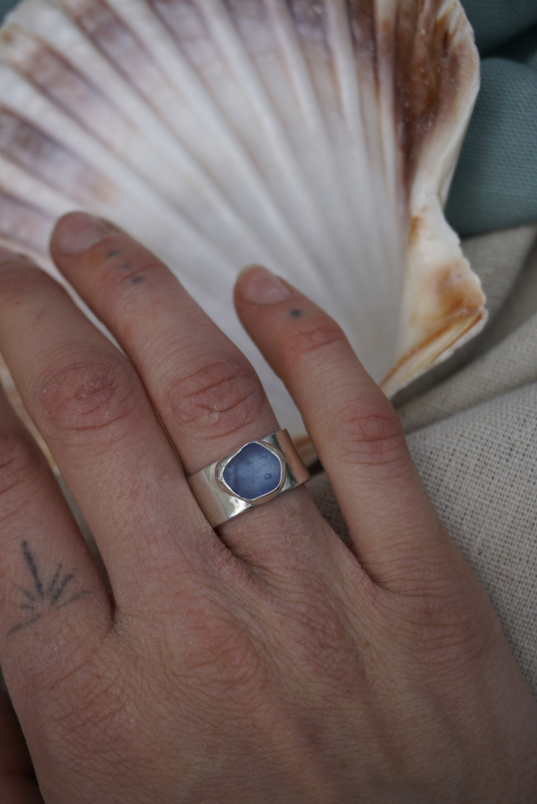 Cornflower Blue Thick Silver Band Size L